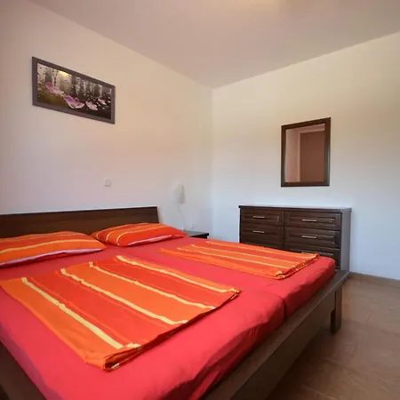 Apartament Komljen Vir